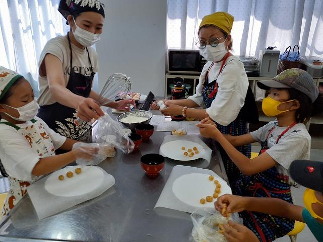 s-sweets1.jpg